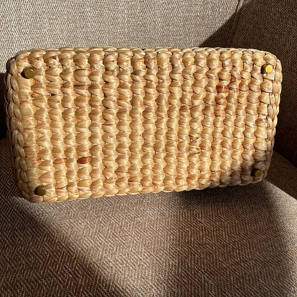 M.M.E The LadyJane No. 5 in White - Picture 7 of 9